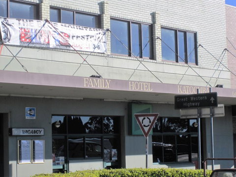 Katoomba Hotel - New South Wales Tourism  1