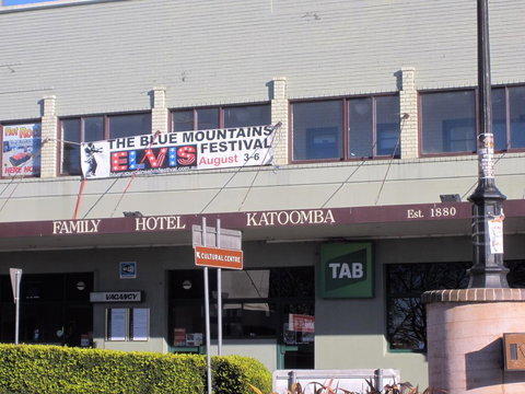 Katoomba Hotel - New South Wales Tourism  2
