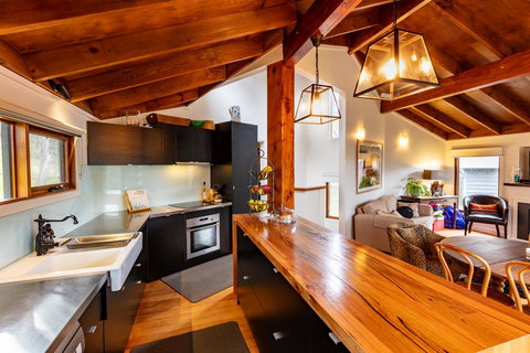 Kenyons Koppie - New South Wales Tourism  2