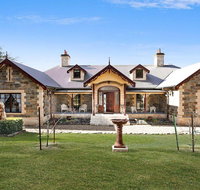 Kilburn - views as far as the eyes can see - New South Wales Tourism 