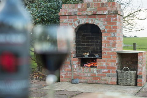 Killynaught Spa Cottages - New South Wales Tourism  0
