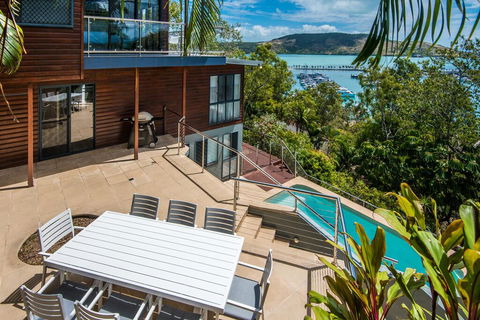 Kingfisher On Hamilton Island - New South Wales Tourism  3