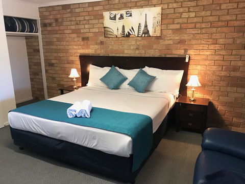 Kipparing Village Motel - New South Wales Tourism  0