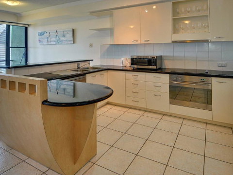 Kirribilli 13 - 2 BDRM Riverview Apartment - New South Wales Tourism  3