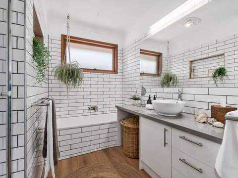 KO's Hideaway - New South Wales Tourism  2