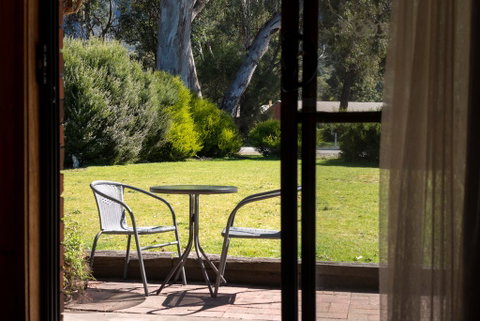 Kookaburra Motor Lodge - New South Wales Tourism  3