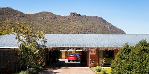 Kookaburra Motor Lodge - New South Wales Tourism  0