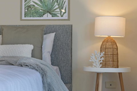 KOZYGURU MARSFIELD WALK TO MACQUARIE UNIVERSITY 3 BEDROOM NMA094 - New South Wales Tourism  2