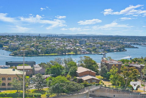 KOZYGURU THE ROCKS HARBOUR BRIDGE VIEW 1 BED APT SWIMMING POOL NTR098 - New South Wales Tourism  2