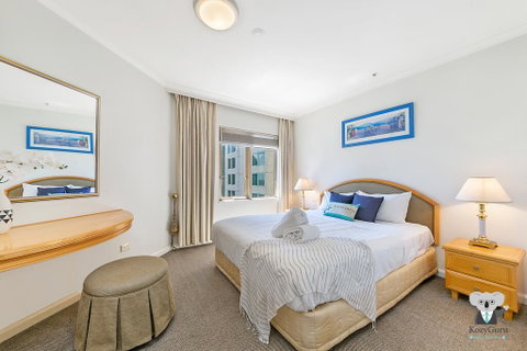 KOZYGURU THE ROCKS HARBOUR BRIDGE VIEW 1 BED APT SWIMMING POOL NTR098 - New South Wales Tourism  1