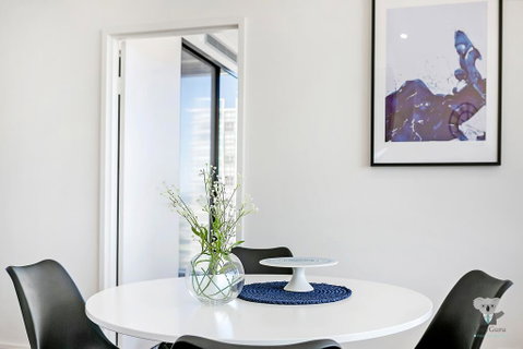 KOZYGURU ZETLAND HIGH LEVEL AMAZING VIEW KOZY 2BED APT + FREE PARKING NWA052 - New South Wales Tourism  2