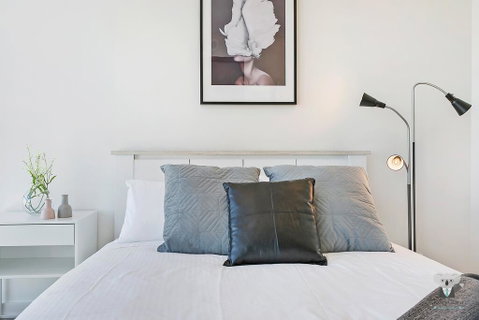 KOZYGURU ZETLAND HIGH LEVEL AMAZING VIEW KOZY 2BED APT + FREE PARKING NWA052 - New South Wales Tourism  1