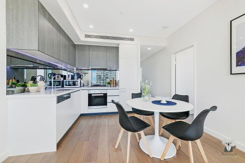 KOZYGURU ZETLAND HIGH LEVEL AMAZING VIEW KOZY 2BED APT + FREE PARKING NWA052 - New South Wales Tourism  3