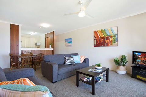 Kurrawa Lodge - New South Wales Tourism  2