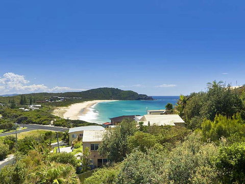 Laaqua - New South Wales Tourism  0