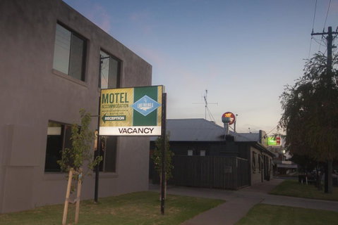 Lake Mulwala Hotel Motel - New South Wales Tourism  3