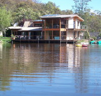 Lakeside Lodge Armidale - New South Wales Tourism 