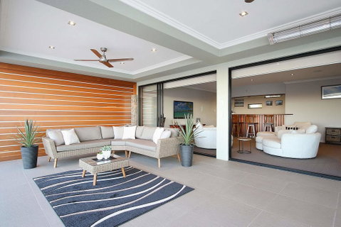 Lang Street Luxury Retreat - Mulwala - New South Wales Tourism  3