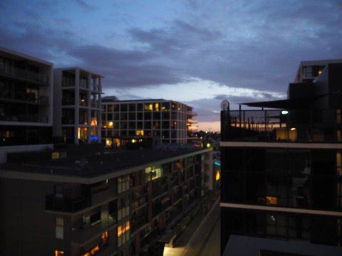 Large 2BR+Comfy+Parking Included - New South Wales Tourism  2