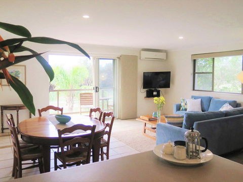 Lawson Beachfront - New South Wales Tourism  2