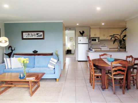 Lawson Beachfront - New South Wales Tourism  0