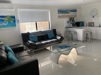 Book Barrack Point Accommodation Vacations New South Wales Tourism New South Wales Tourism 