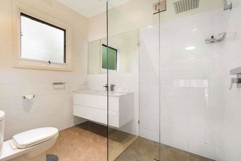 Lighthouse Cottage - New South Wales Tourism  1