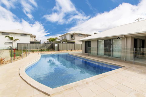 LillyPilly Resort Apartments - New South Wales Tourism  0
