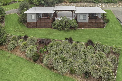 Lilypad Luxury Cabins - New South Wales Tourism  2