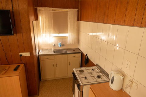 Limestone Cottage - New South Wales Tourism  3