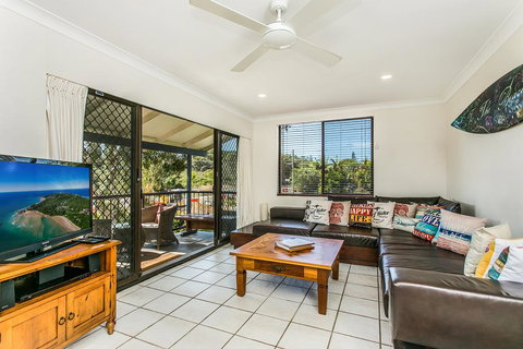 Lisa's On Lawson - New South Wales Tourism  2