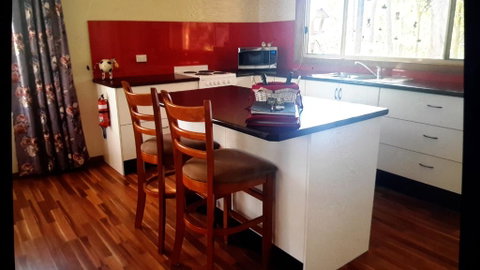 Lucky Mountain Cottage - New South Wales Tourism  2