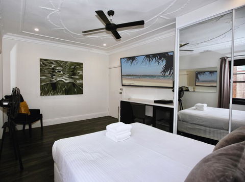 Lux & Quiet Apartment In, Potts Point - New South Wales Tourism  0