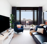 Luxe Apartment Five Minutes From Airport and City - New South Wales Tourism 