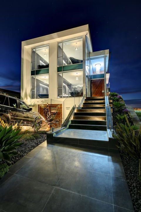 Luxe Haus - New South Wales Tourism  3