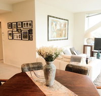 Luxuries CBD Apartment with Views - New South Wales Tourism 