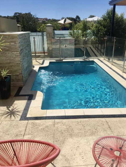 LUXURY VILLA W POOL & SPAS - New South Wales Tourism  3