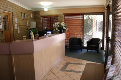 Macintyre Motor Inn - New South Wales Tourism  2