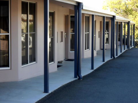 Mackellar Motel - New South Wales Tourism  2