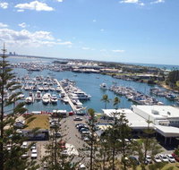 Main Beach Waterfront Apartment - New South Wales Tourism 