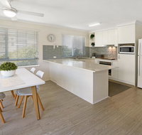 MAINSAIL8- MOOLOOLABA BEACH - New South Wales Tourism 
