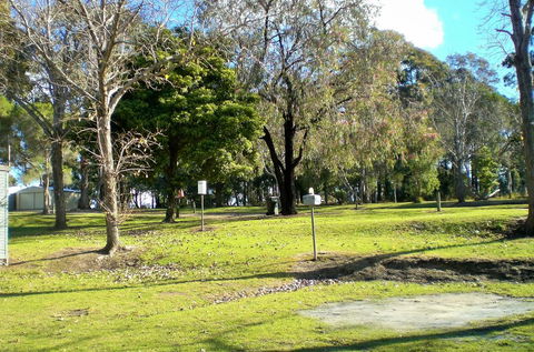 Mallacoota's Shady Gully Caravan Park - New South Wales Tourism  2