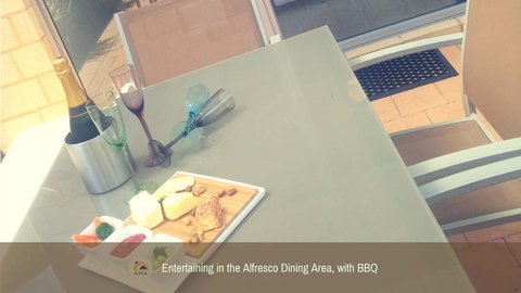 MANDURAH On The TERRACE - New South Wales Tourism  1