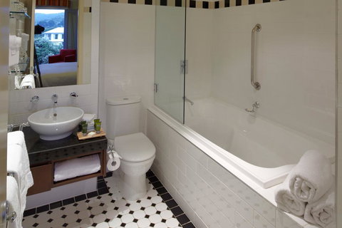 Mantra Lorne - New South Wales Tourism  2