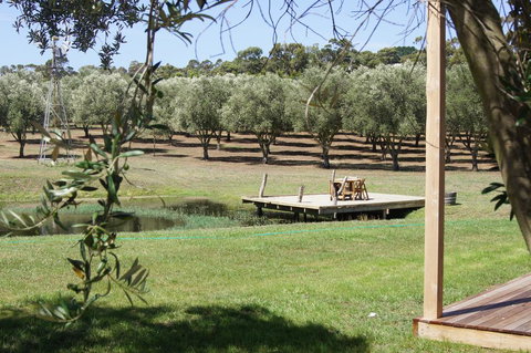 Manzanillo Grove Villa - New South Wales Tourism  2