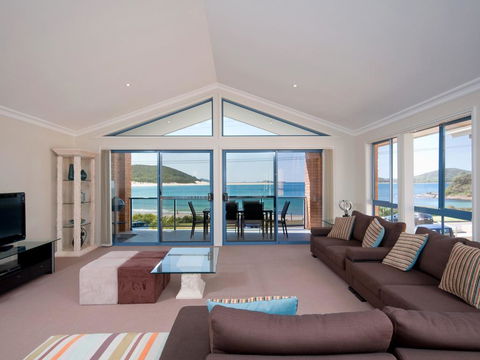 Marine Dr 2/68 - Fingal Bay - New South Wales Tourism  0