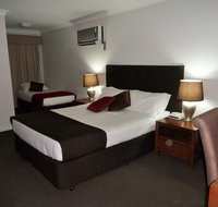 McNevins Tamworth Motel - New South Wales Tourism 