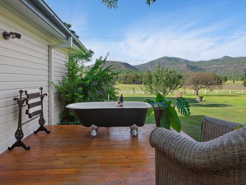 Meerea Country Estate Adjoining Wollombi National Park - New South Wales Tourism  2