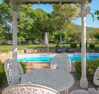 Meerea Country Estate adjoining Wollombi National Park - New South Wales Tourism 