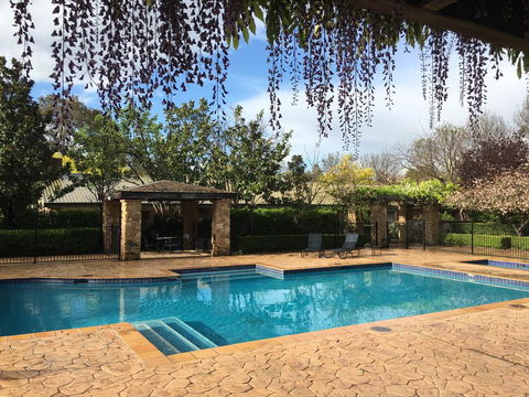 Mercure Resort Hunter Valley Gardens - New South Wales Tourism  2